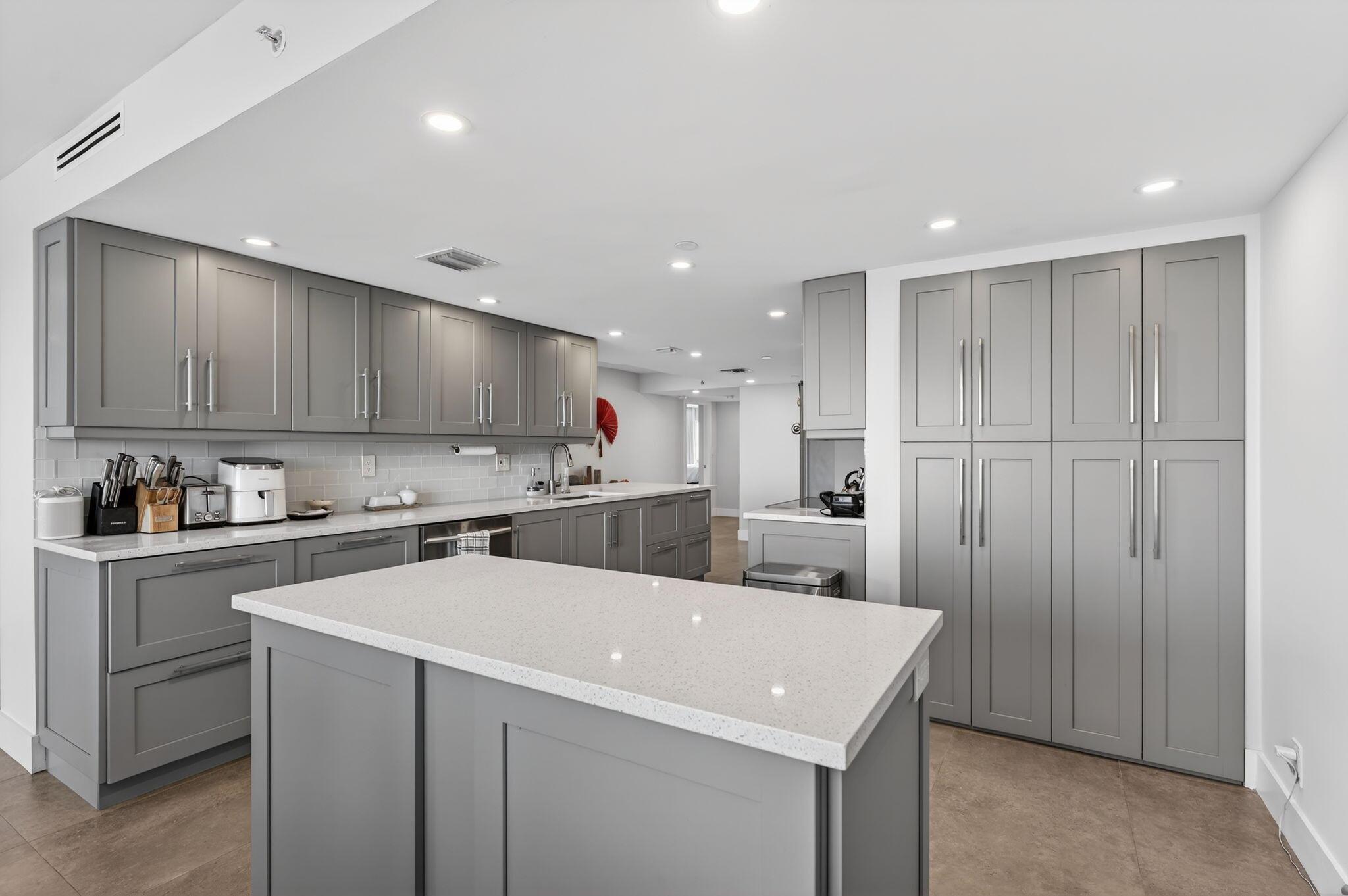 SEA RANCH CLUB OF BOCA I - Residential Lease