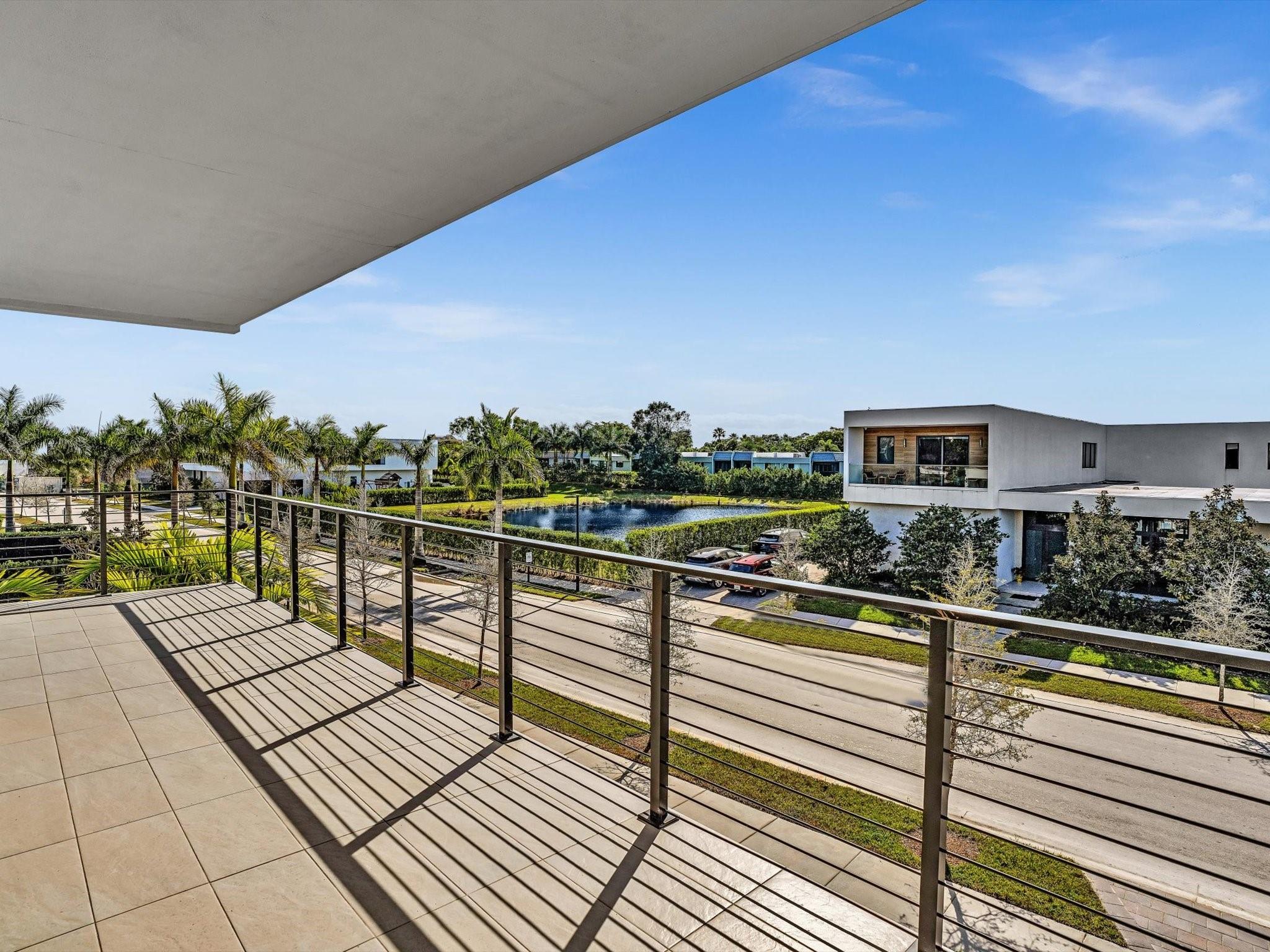 WESTON ESTATES - Residential