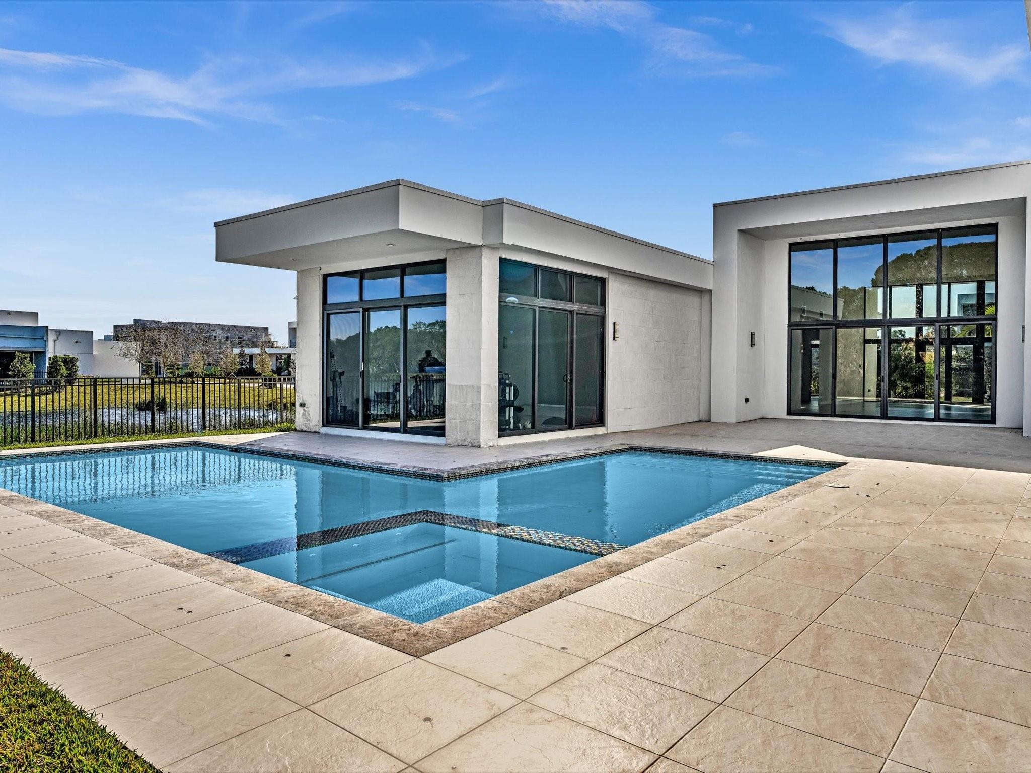 WESTON ESTATES - Residential