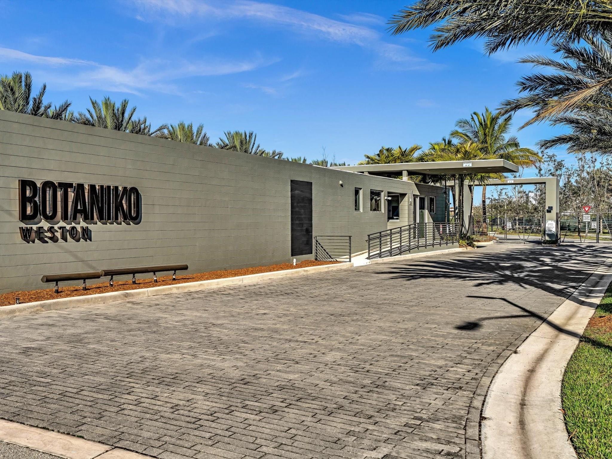 WESTON ESTATES - Residential