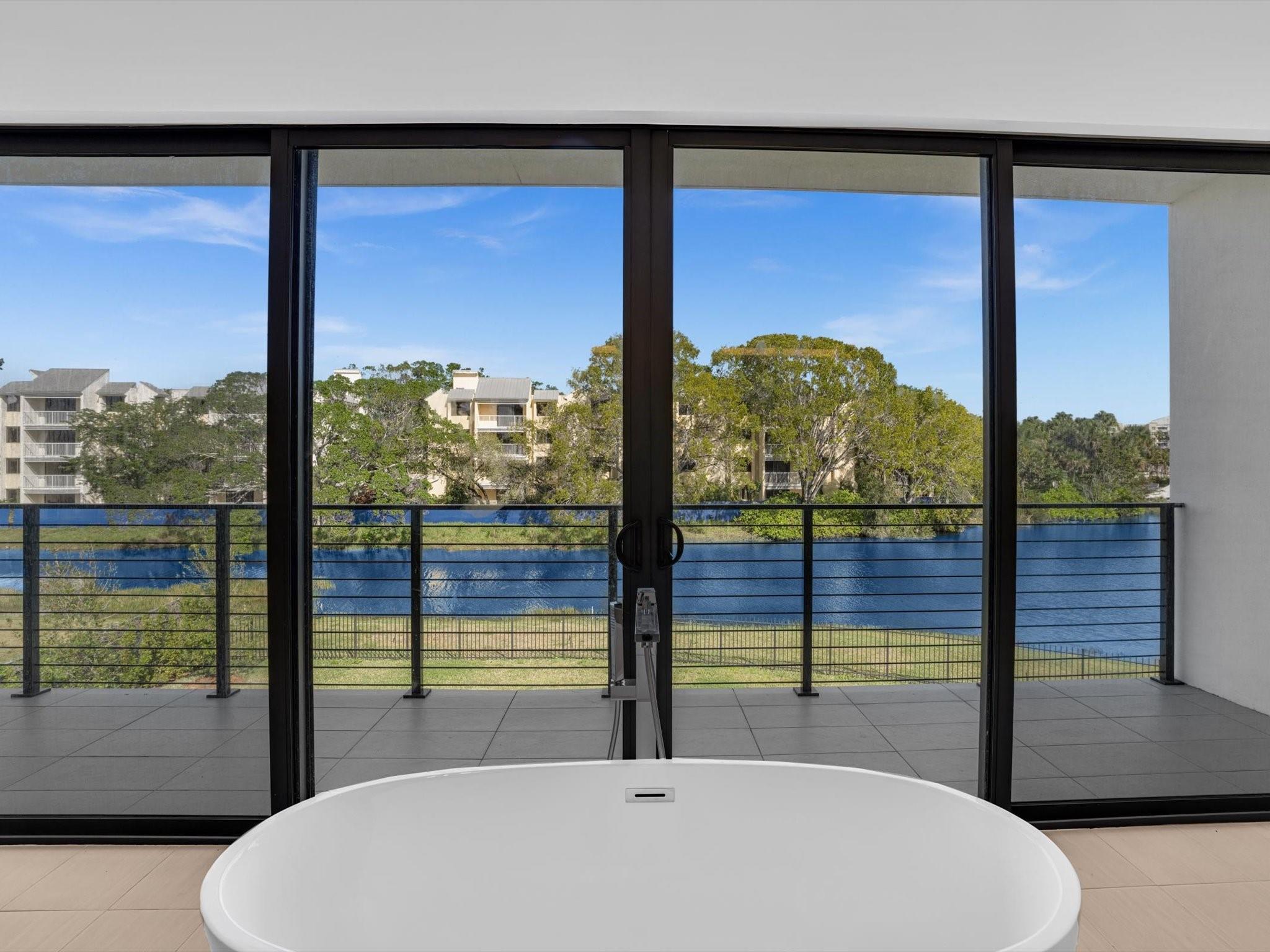 WESTON ESTATES - Residential