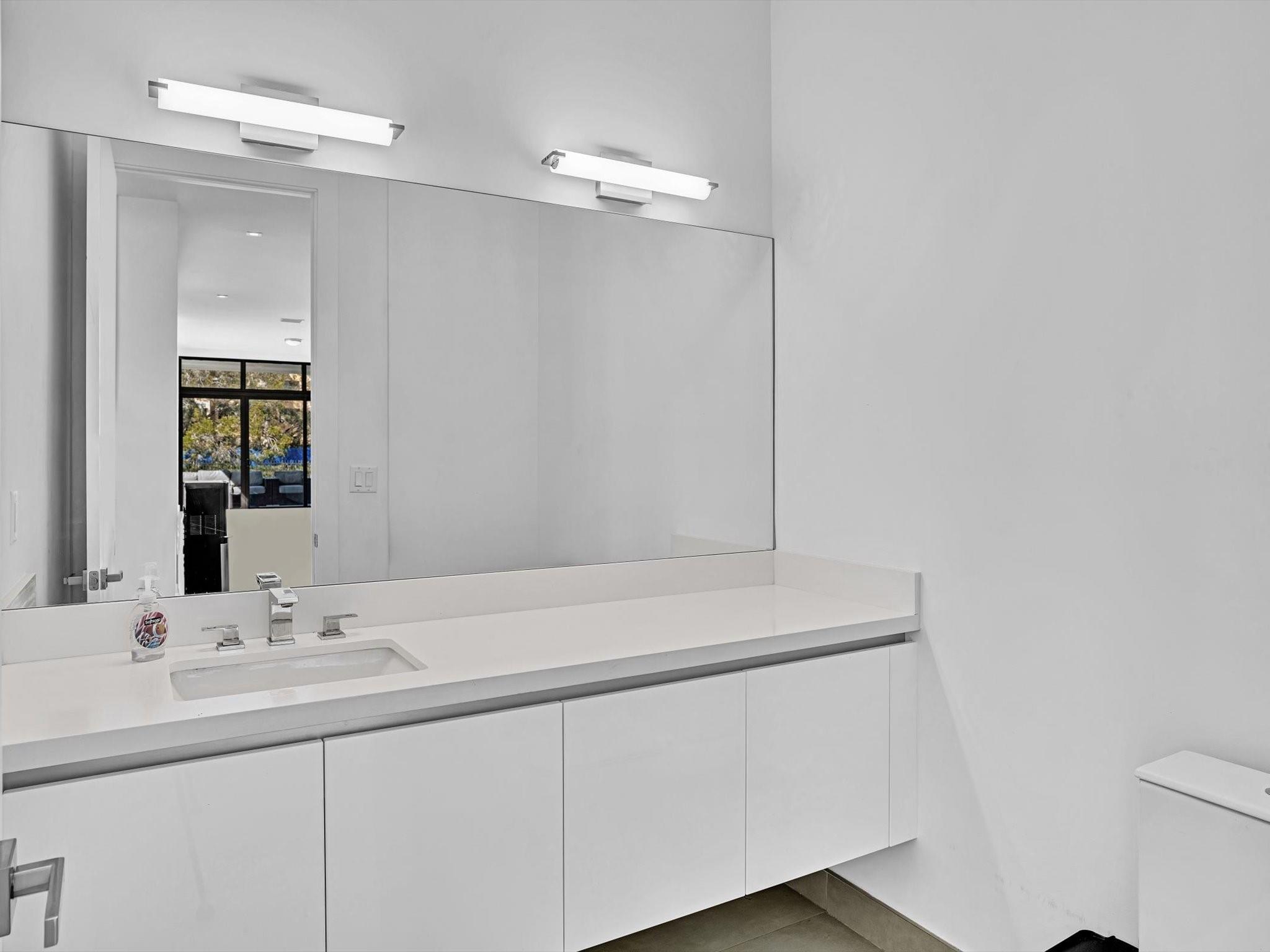 WESTON ESTATES - Residential