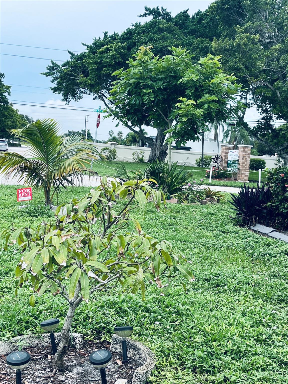 Mainlands Of Tamarac Lake - Residential