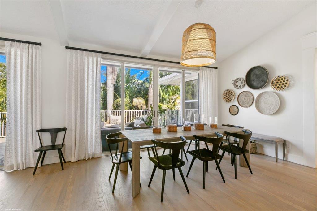 JUPITER ISLAND - Residential