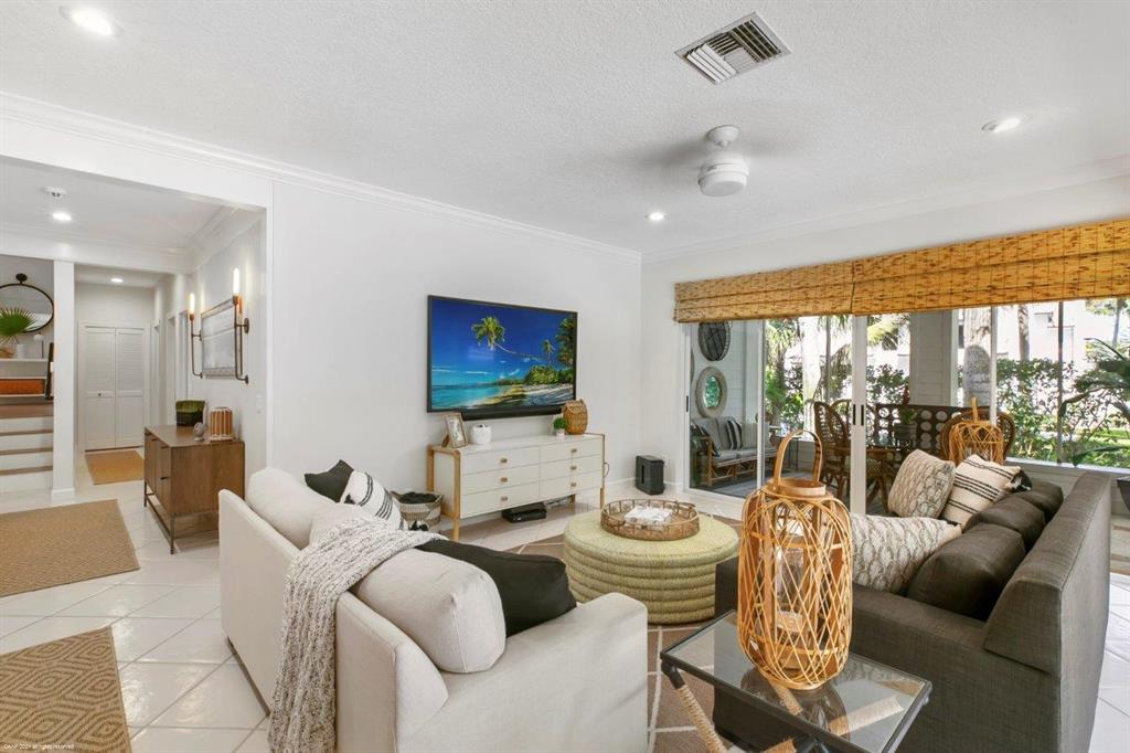 JUPITER ISLAND - Residential