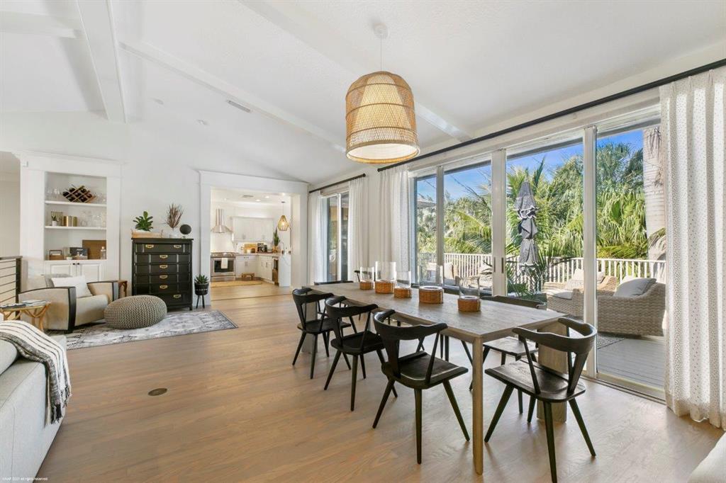 JUPITER ISLAND - Residential