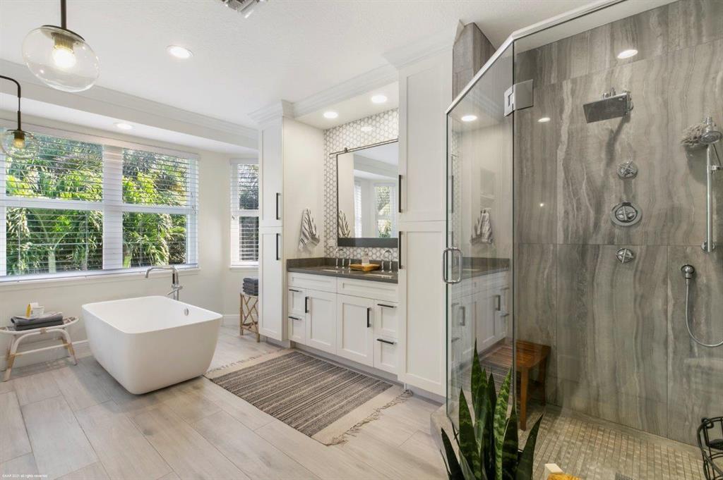 JUPITER ISLAND - Residential