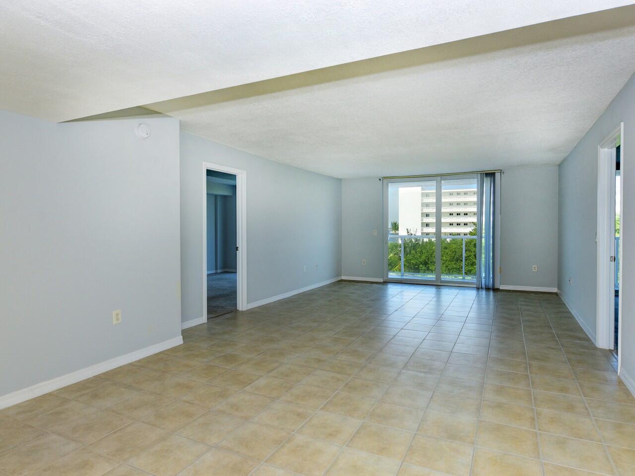 2560 SOUTH OCEAN BOULEVAR - Residential Lease