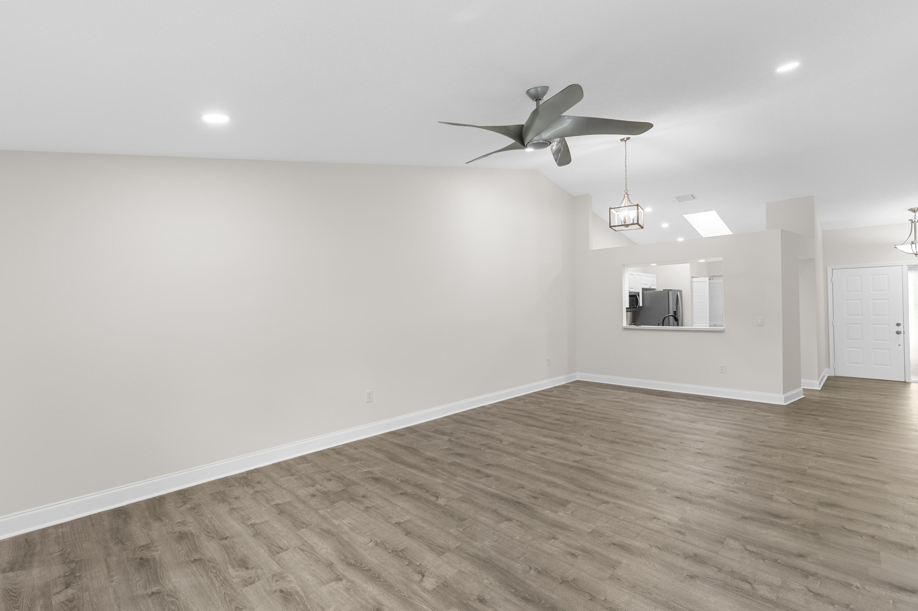 PALM ISLES I, II AND III CONDOS - Residential