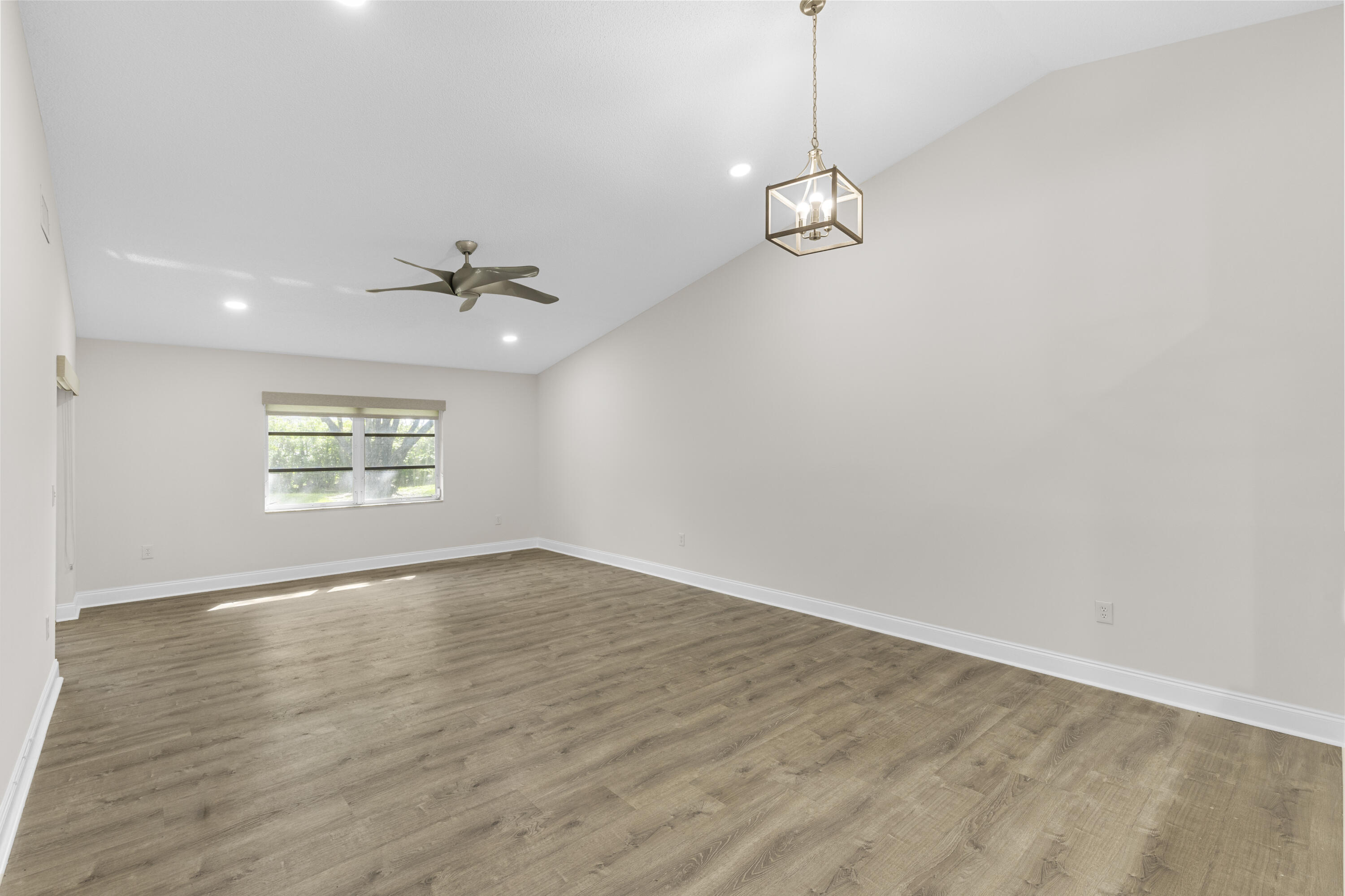 PALM ISLES I, II AND III CONDOS - Residential