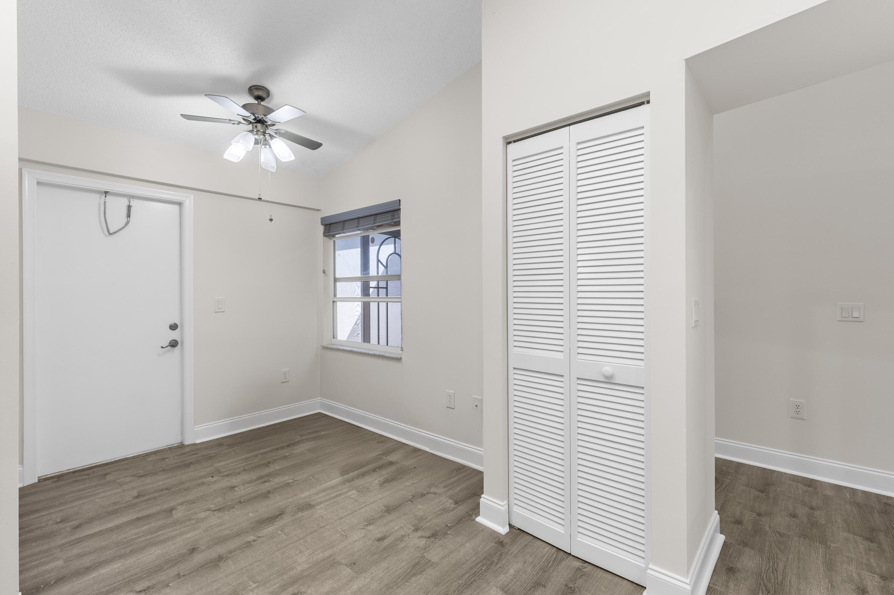 PALM ISLES I, II AND III CONDOS - Residential