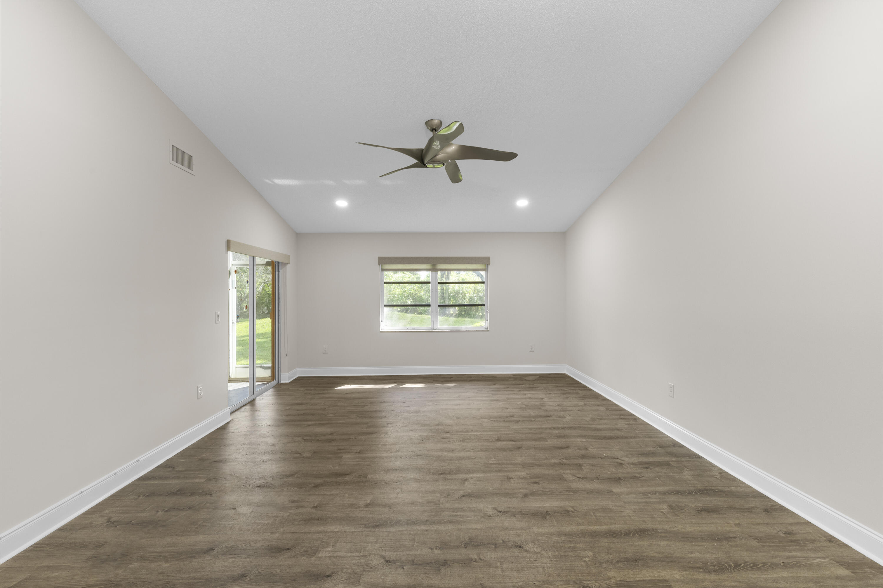 PALM ISLES I, II AND III CONDOS - Residential