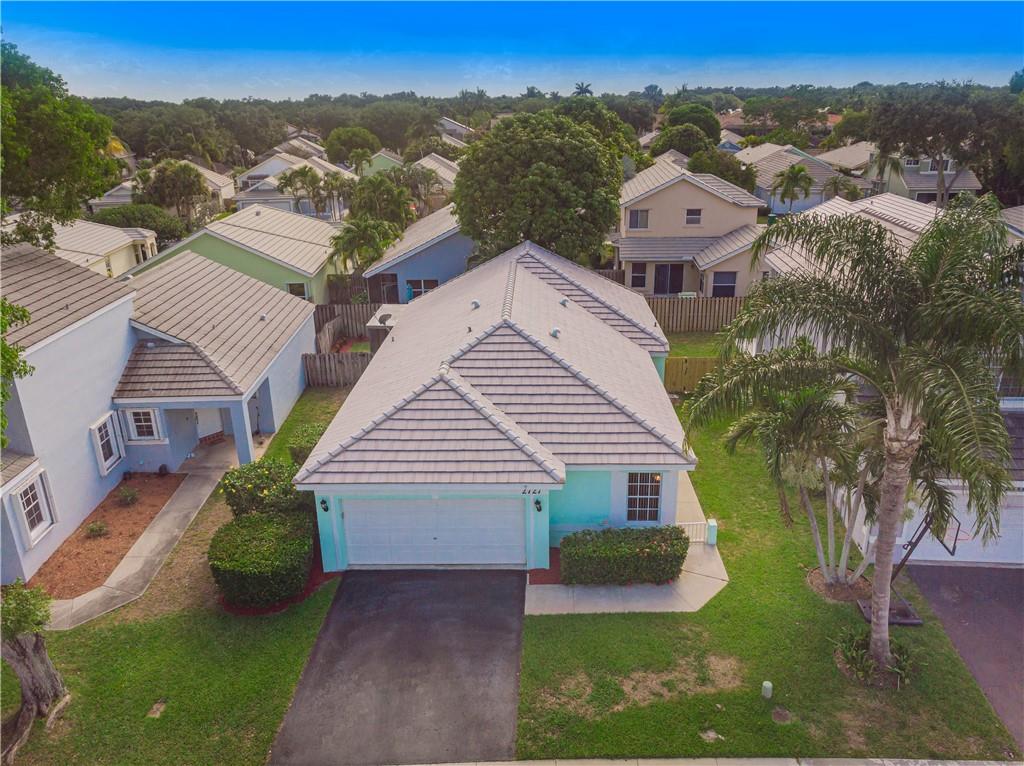 Forest Ridge Cluster Home - Residential