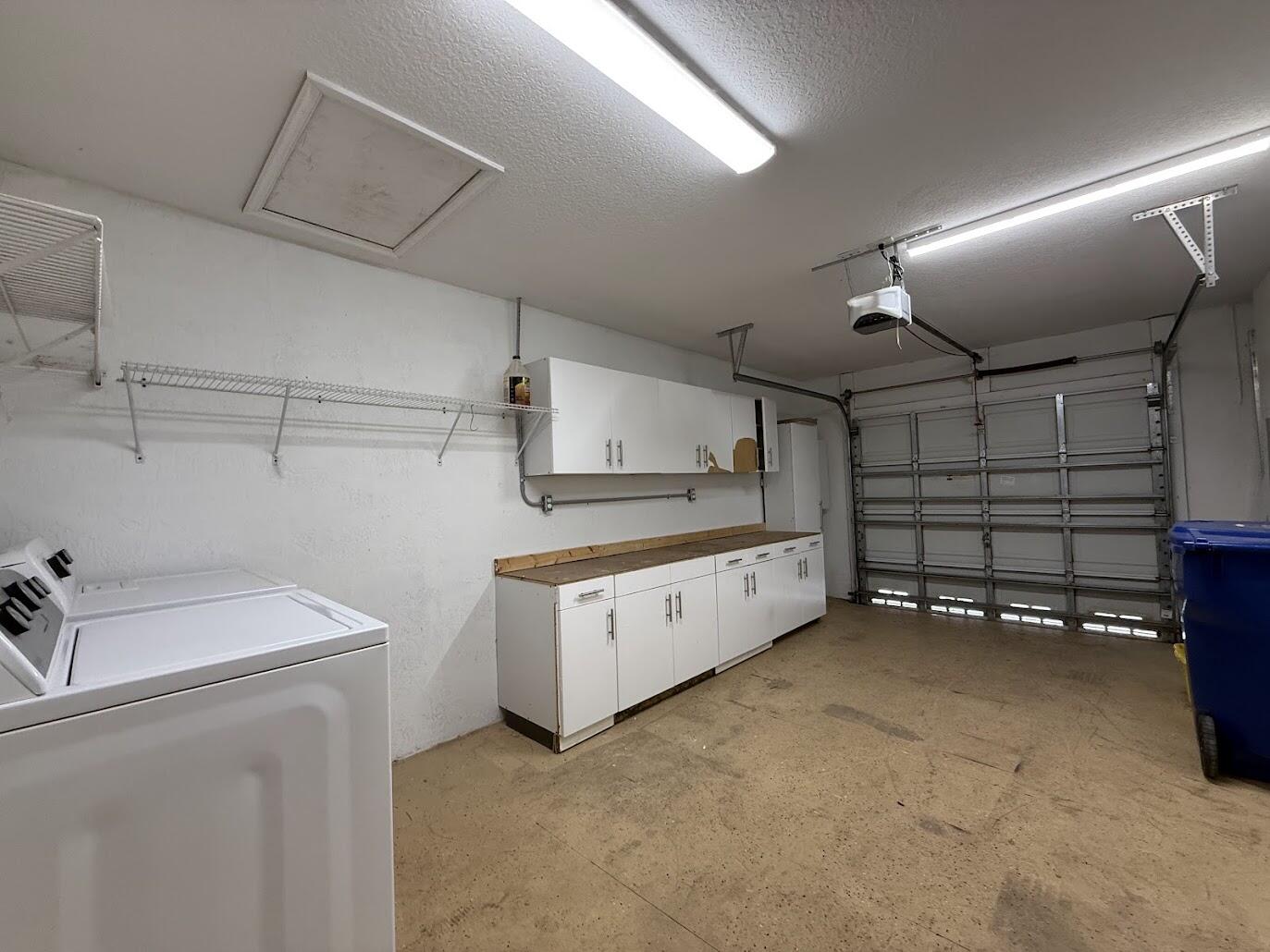 Billiards; Clubhouse; Com - Residential Lease