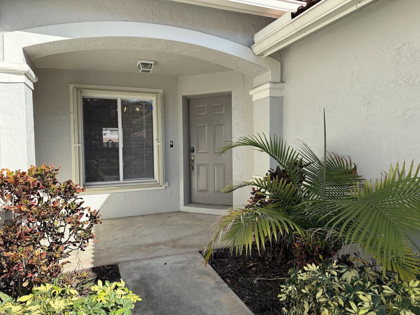 Billiards; Clubhouse; Com - Residential Lease