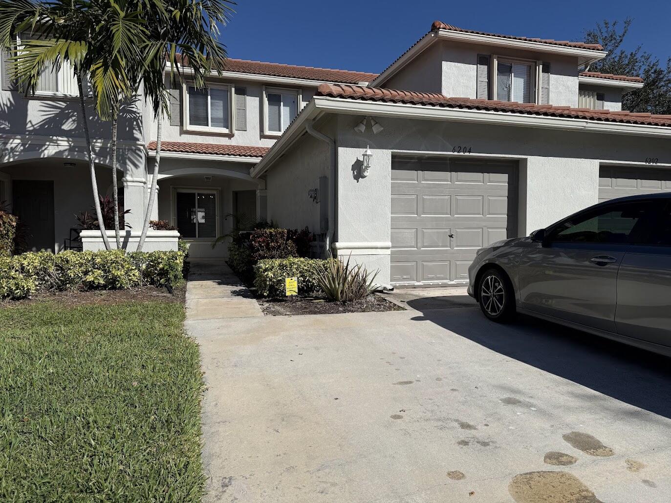 Billiards; Clubhouse; Com - Residential Lease