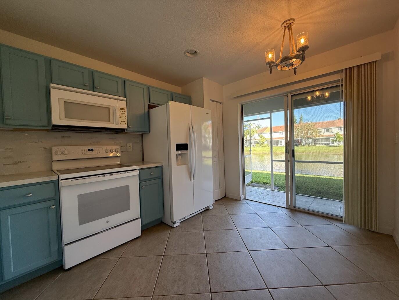 Billiards; Clubhouse; Com - Residential Lease