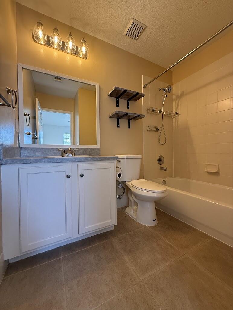 Billiards; Clubhouse; Com - Residential Lease