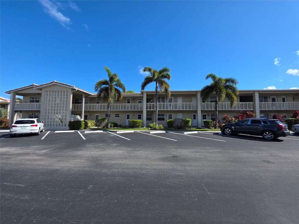 Venetian Park Gardens - Residential