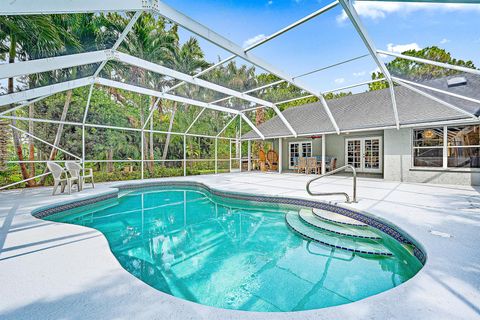 Single Family Residence in Palm Beach Gardens FL 15908 77th Trail Trl.jpg