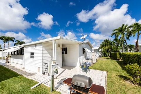 A home in Deerfield Beach