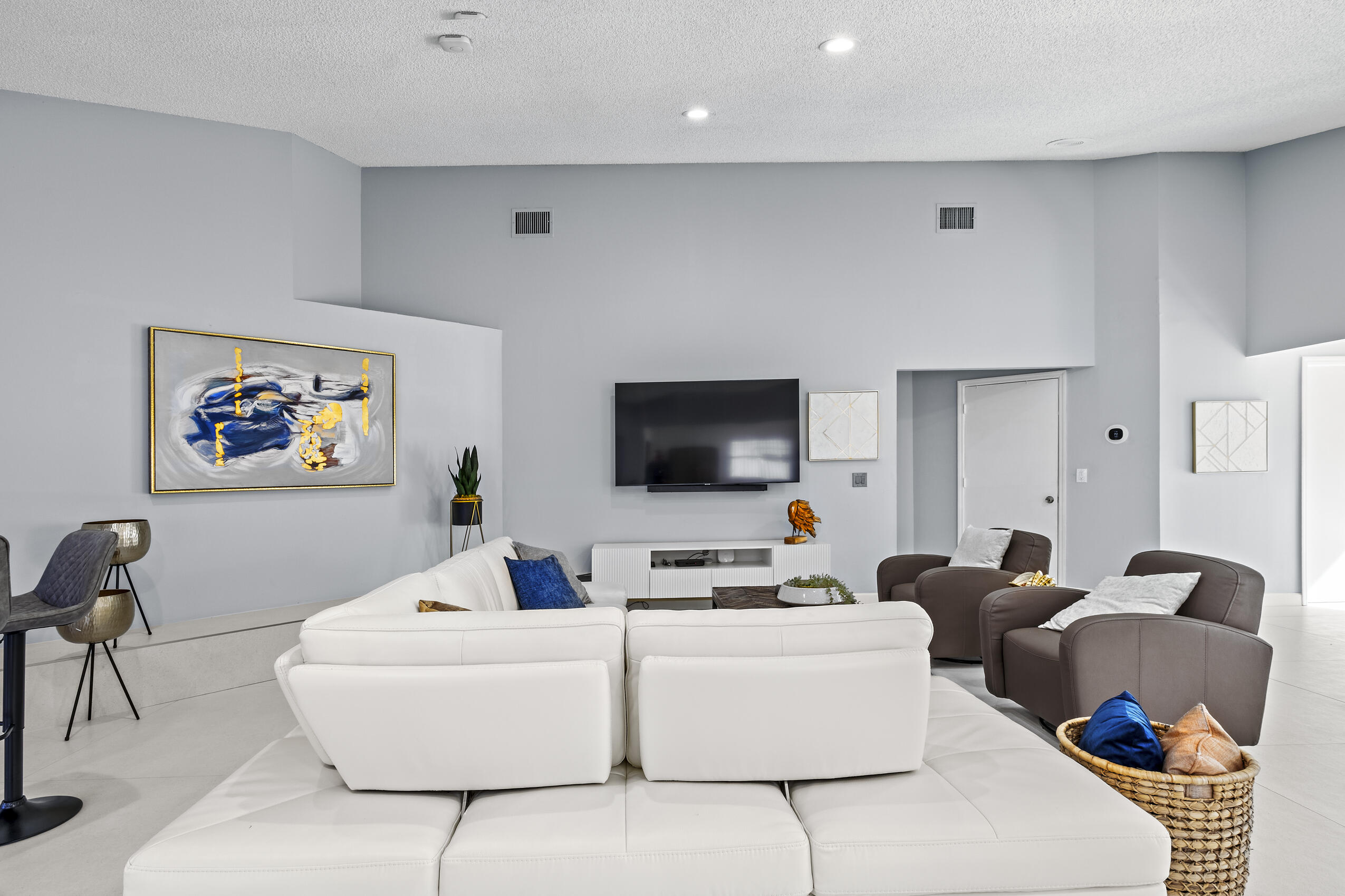 BOCA LAKE ESTATES - Residential