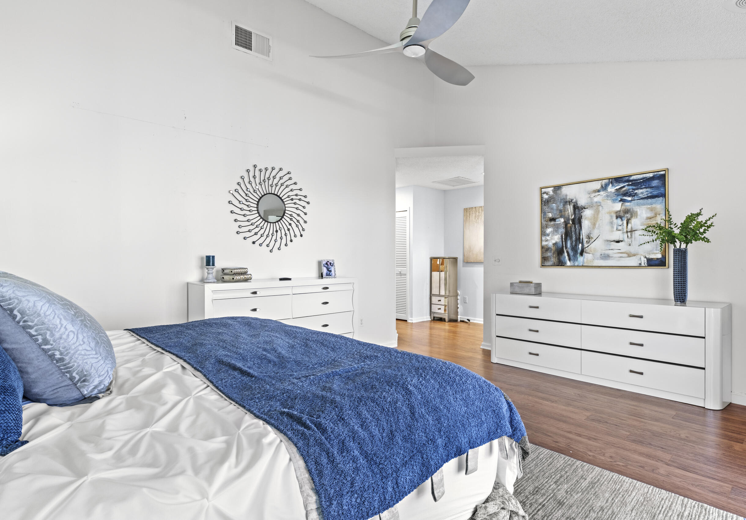 BOCA LAKE ESTATES - Residential