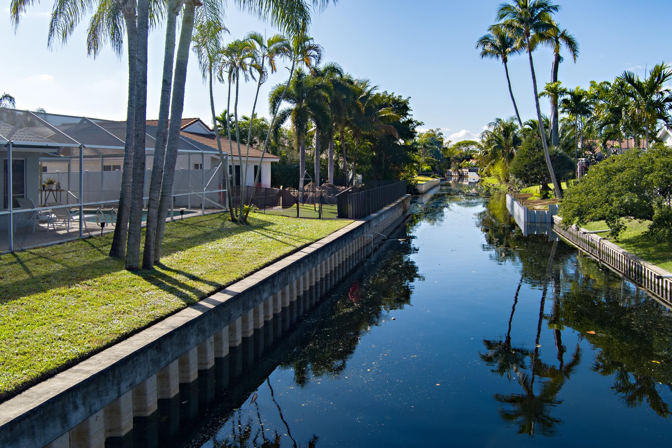 BOCA LAKE ESTATES - Residential