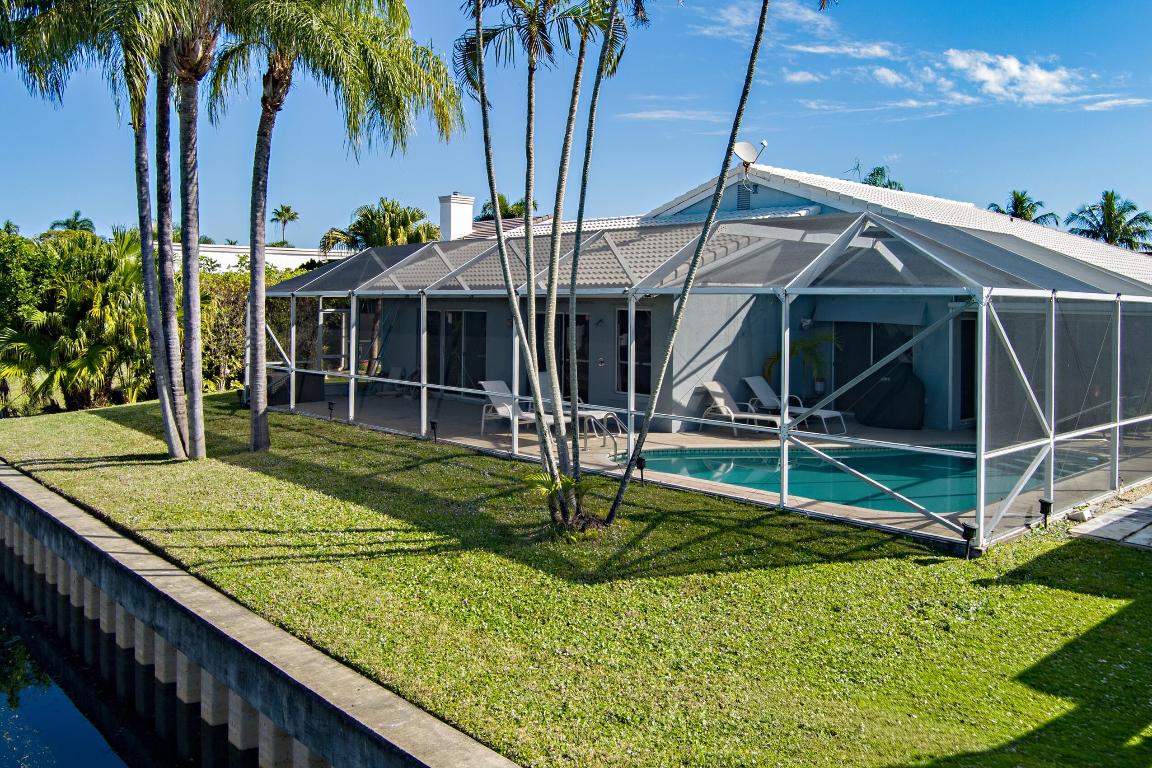 BOCA LAKE ESTATES - Residential