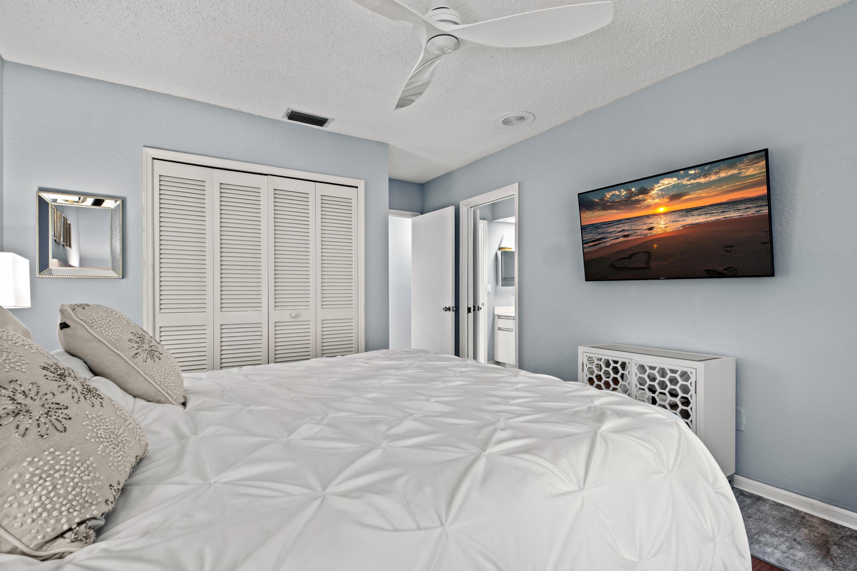 BOCA LAKE ESTATES - Residential