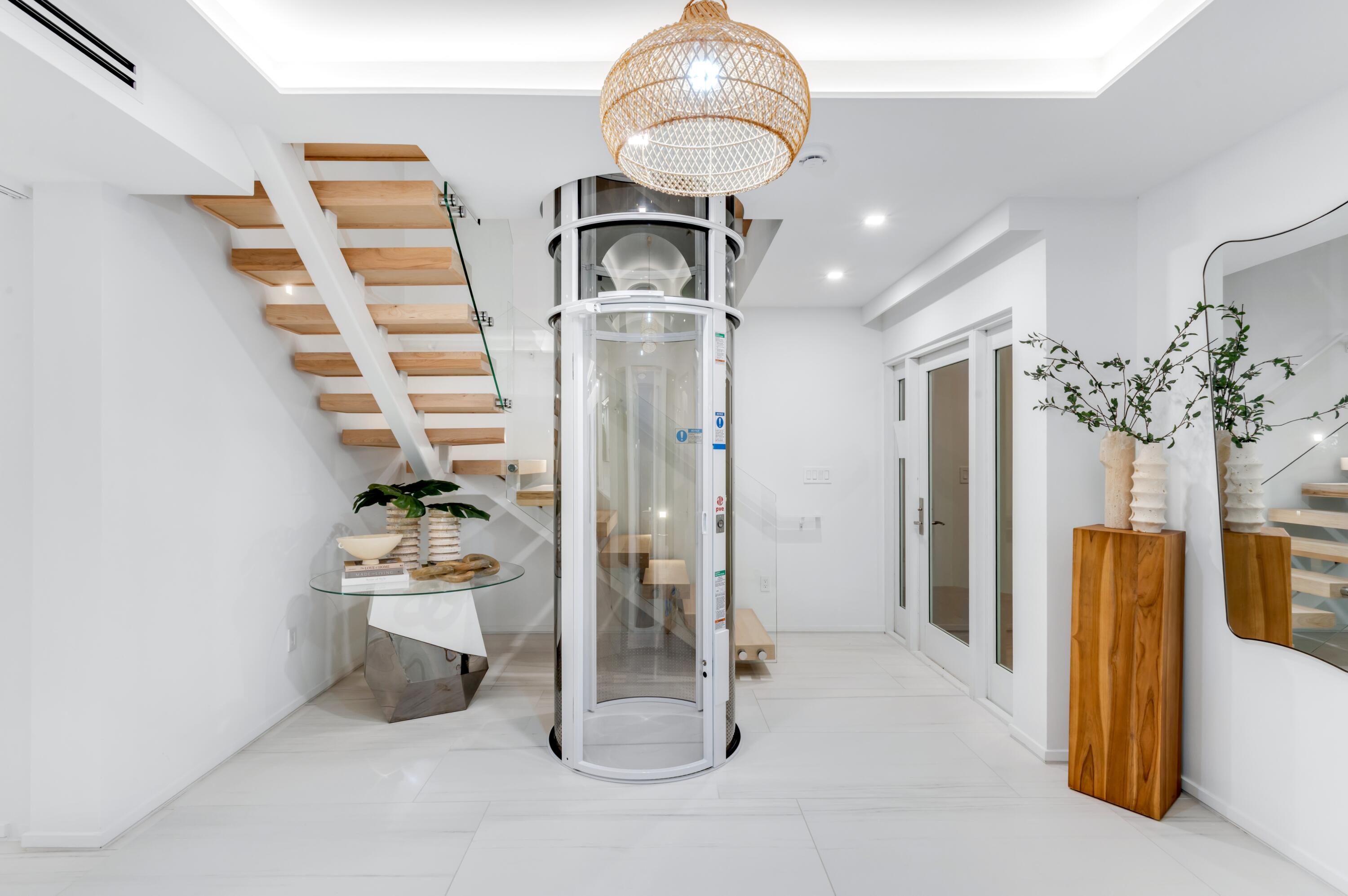 421 Hendricks Isle