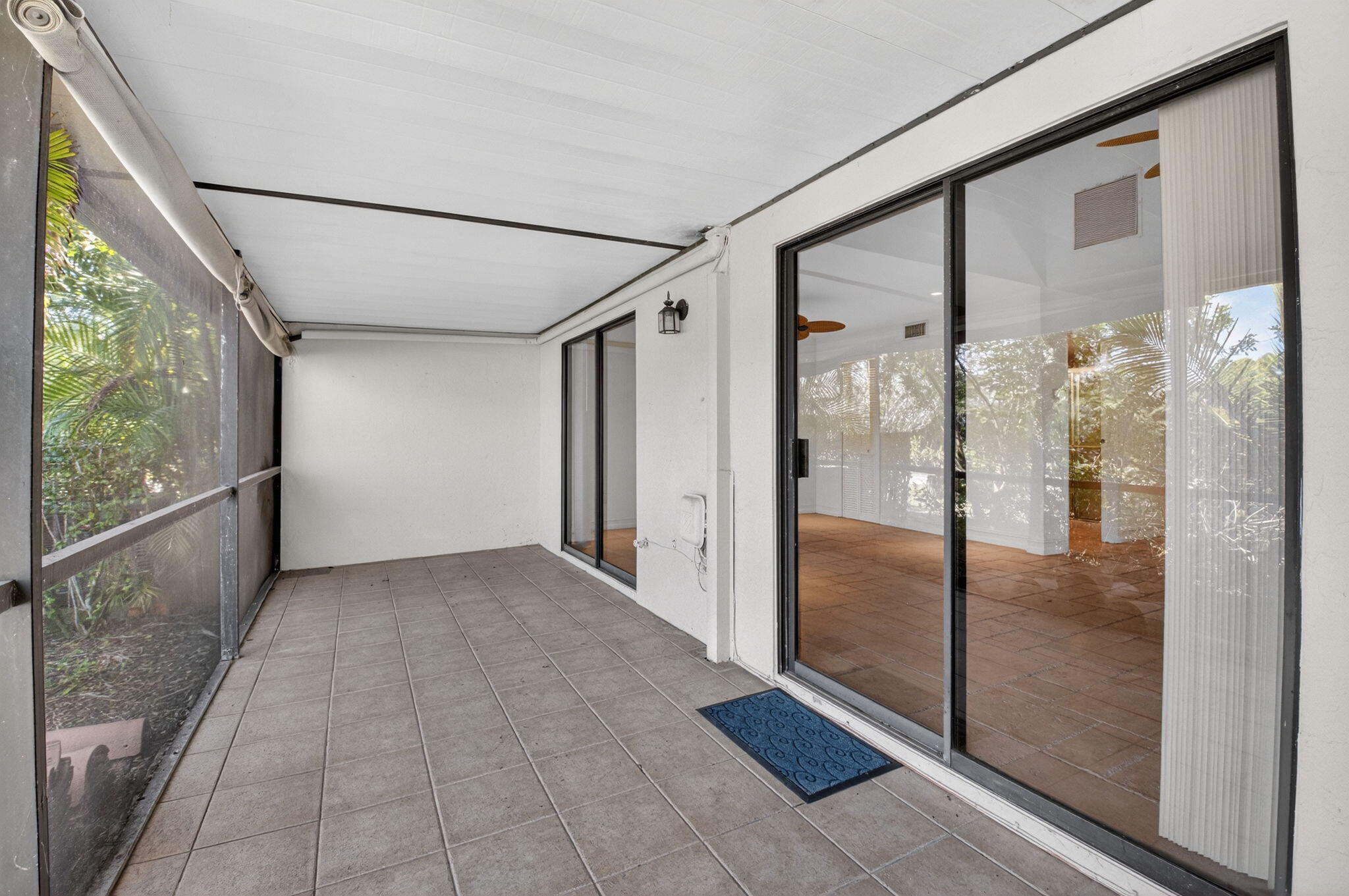 WOODSTREAM - Residential Lease