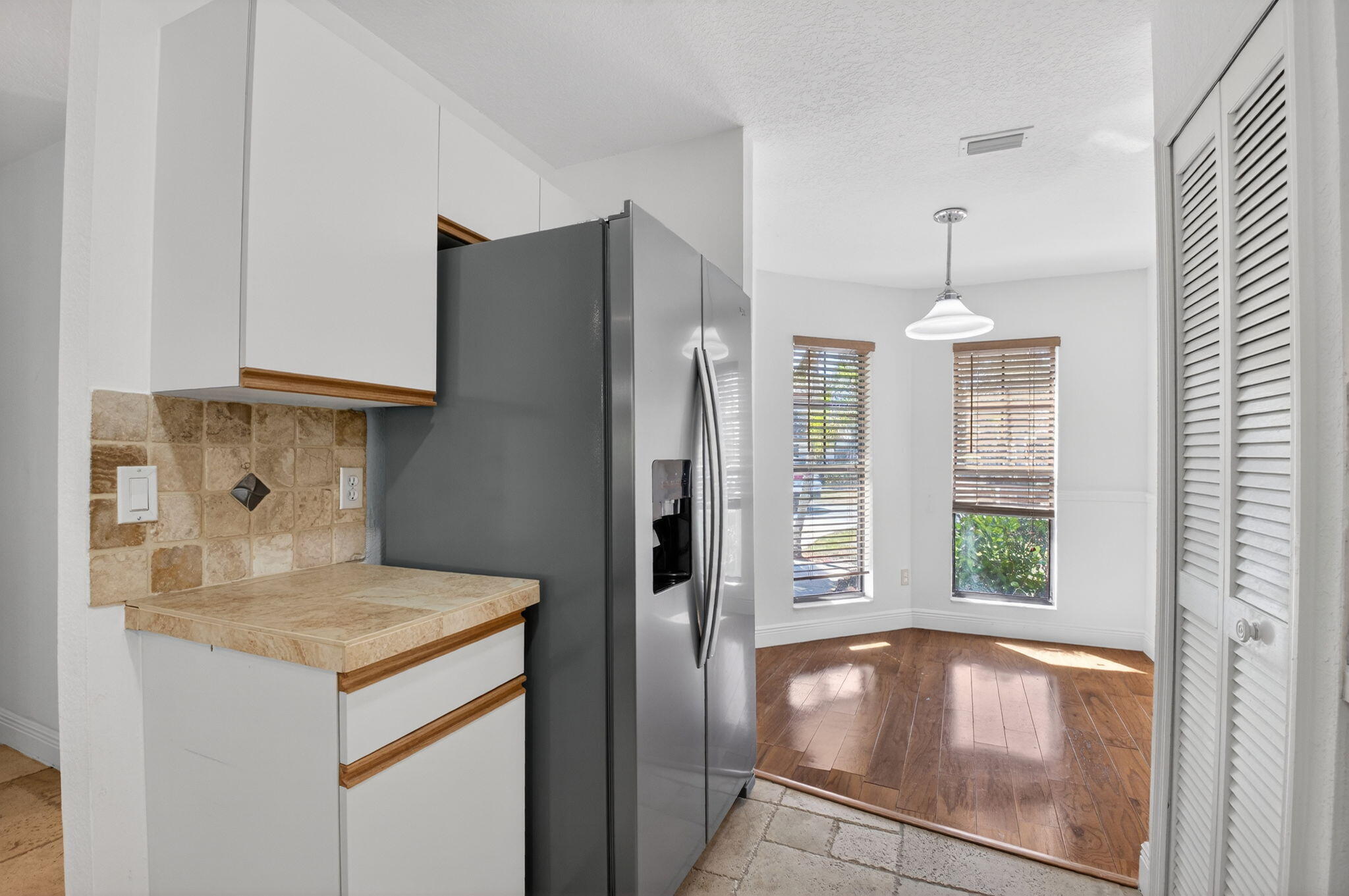 WOODSTREAM - Residential Lease