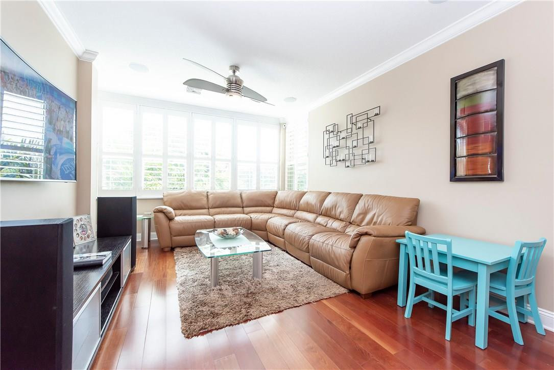 Waverly Place 2-19 D - Residential Lease