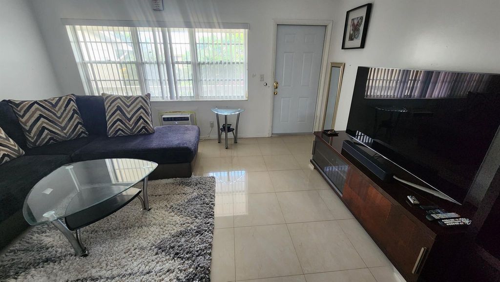 Photo of 91 Coventry D, West Palm Beach, FL 33417 (MLS # R11017792)
