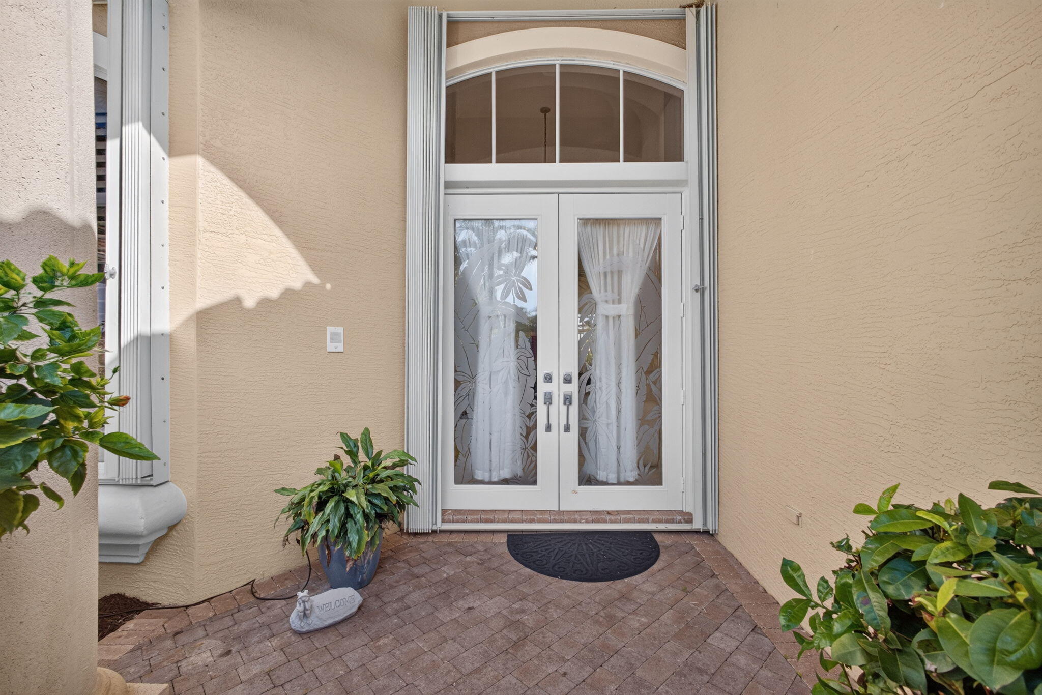 155 Esperanza Way