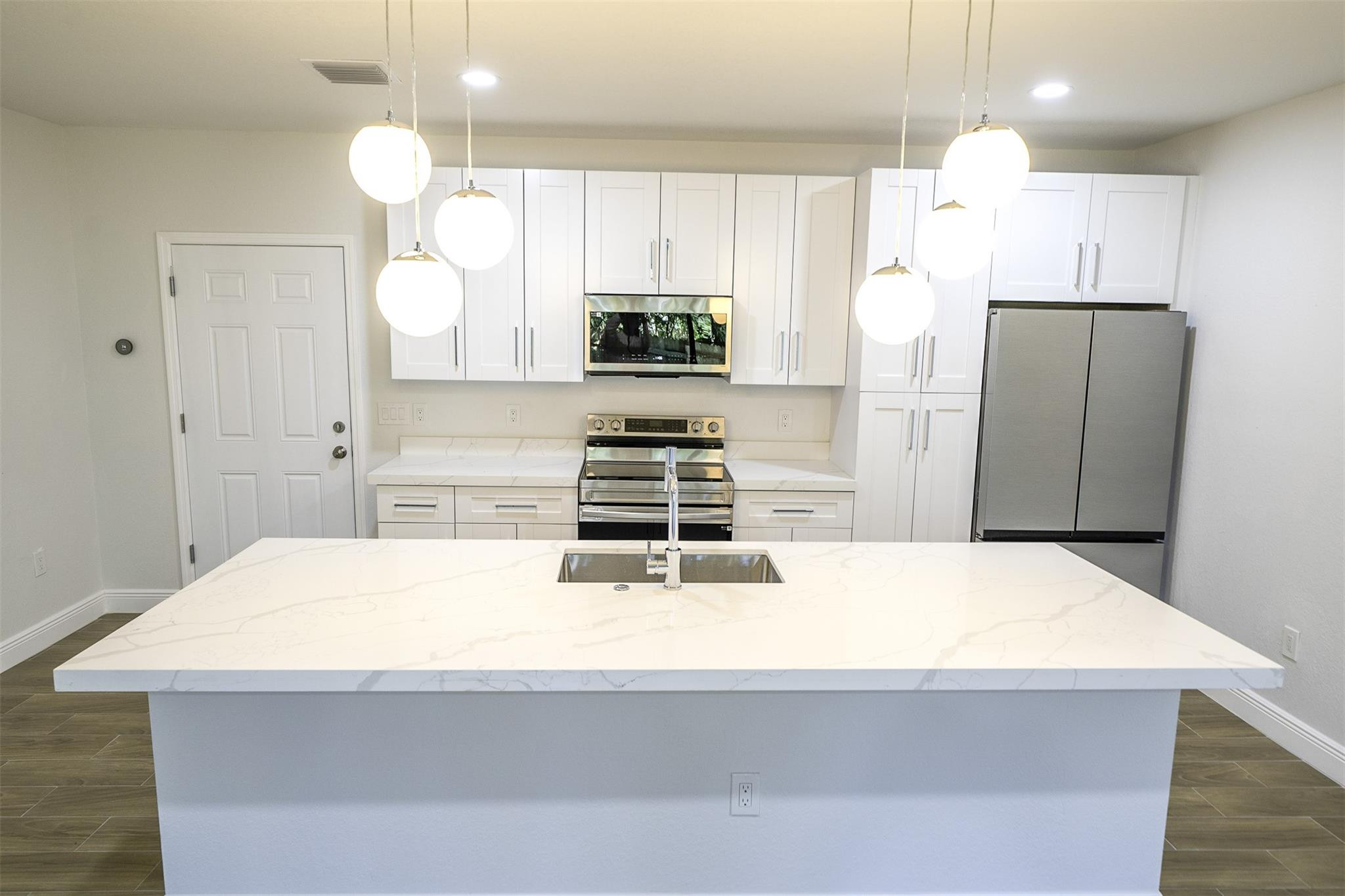 333 NW 41st Street 331