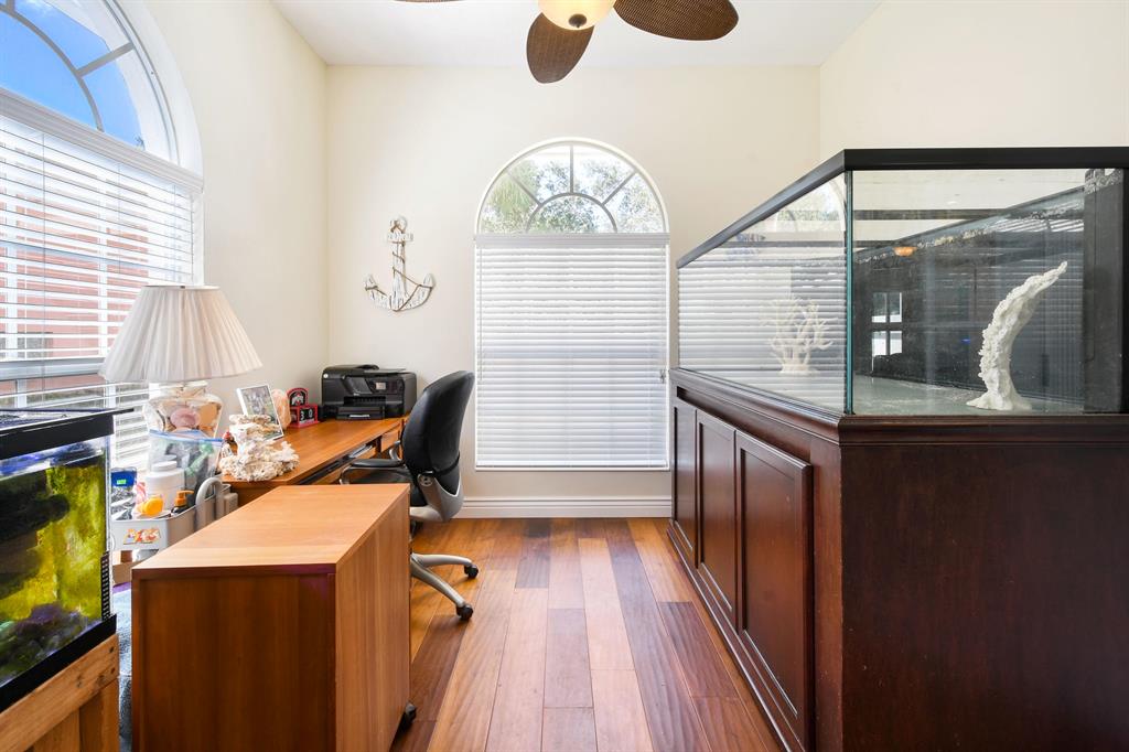 GARDEN OAKS 1 - Residential