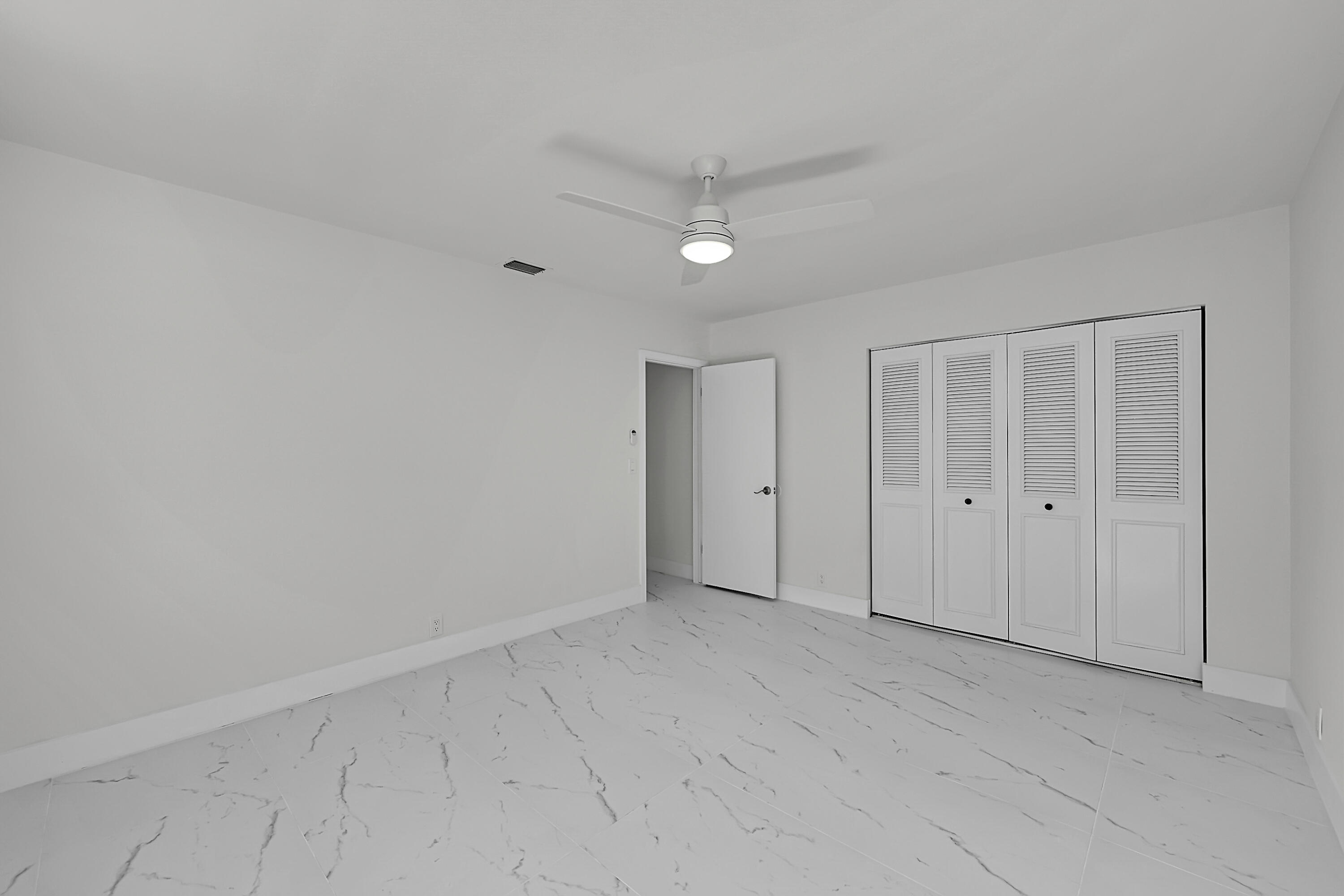 RAMBLEWOOD - Residential