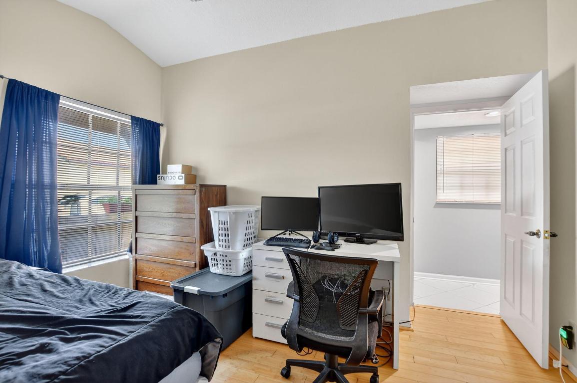 CASA DEL REY PL 2 - Residential