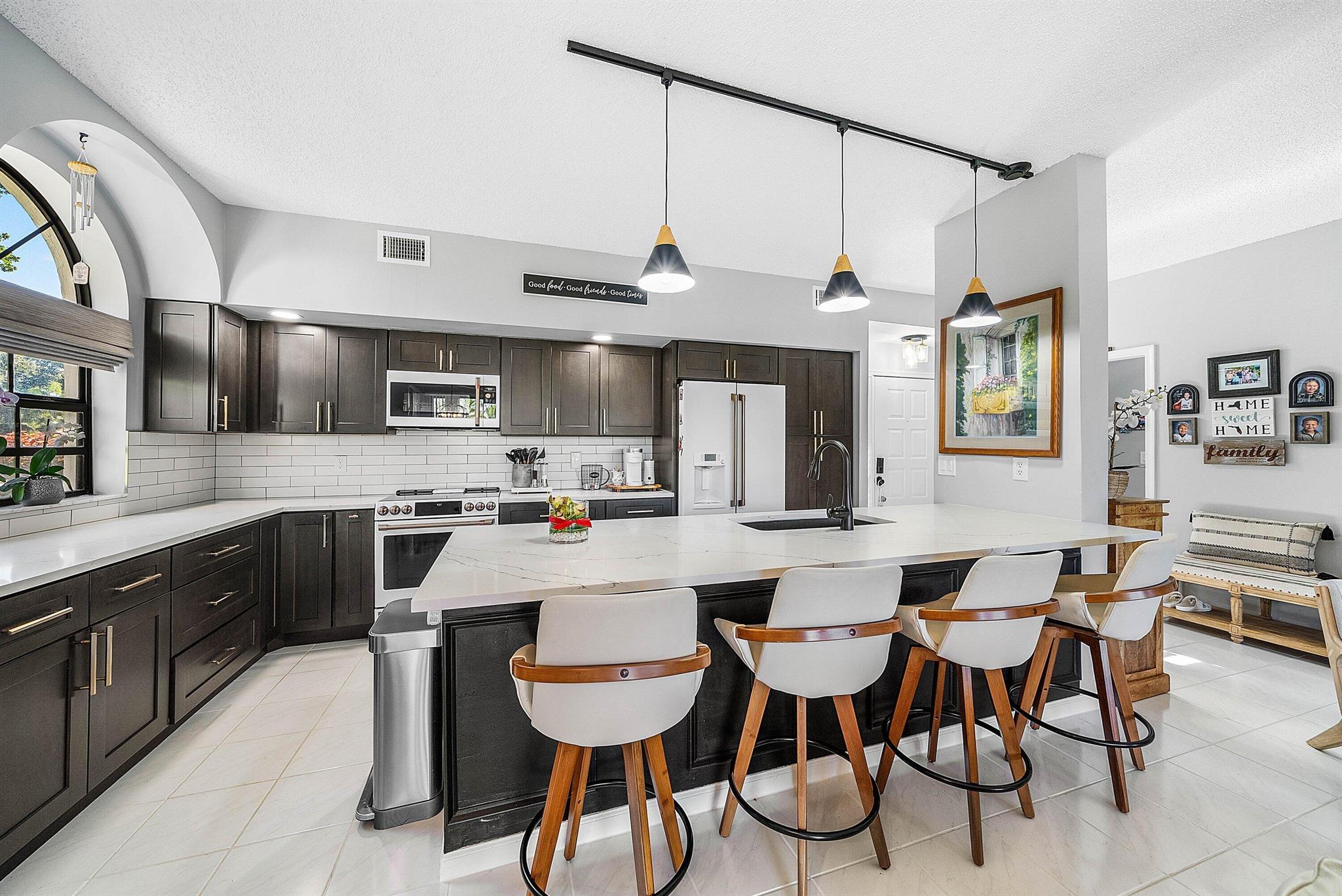 STRATFORD AT ABERDEEN CON - Residential