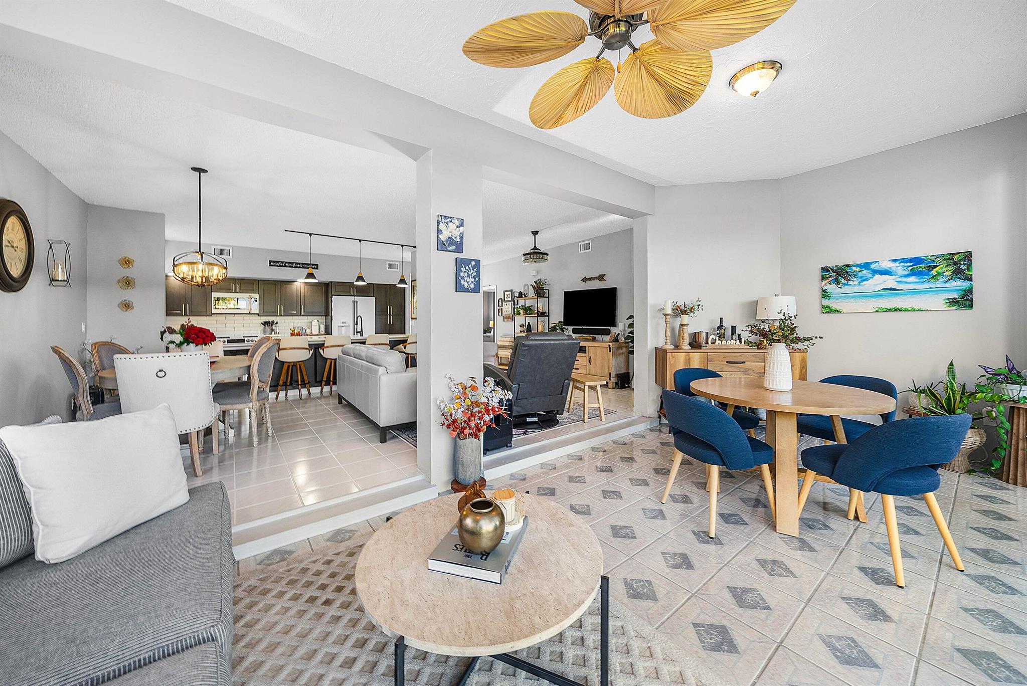 STRATFORD AT ABERDEEN CON - Residential