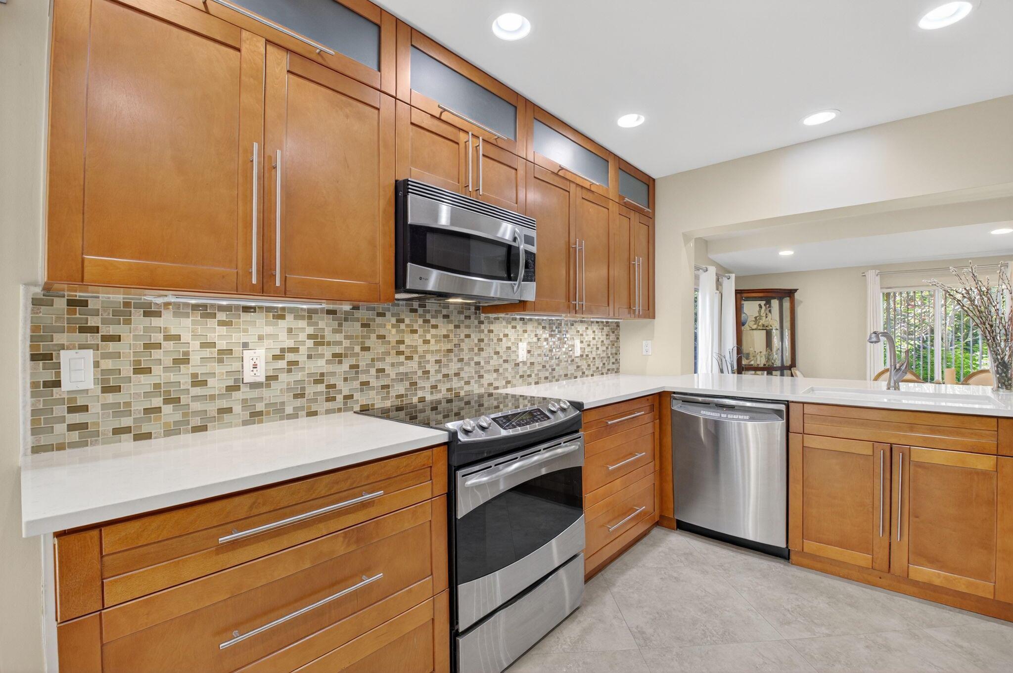 CAMEO WOODS CONDO - Residential