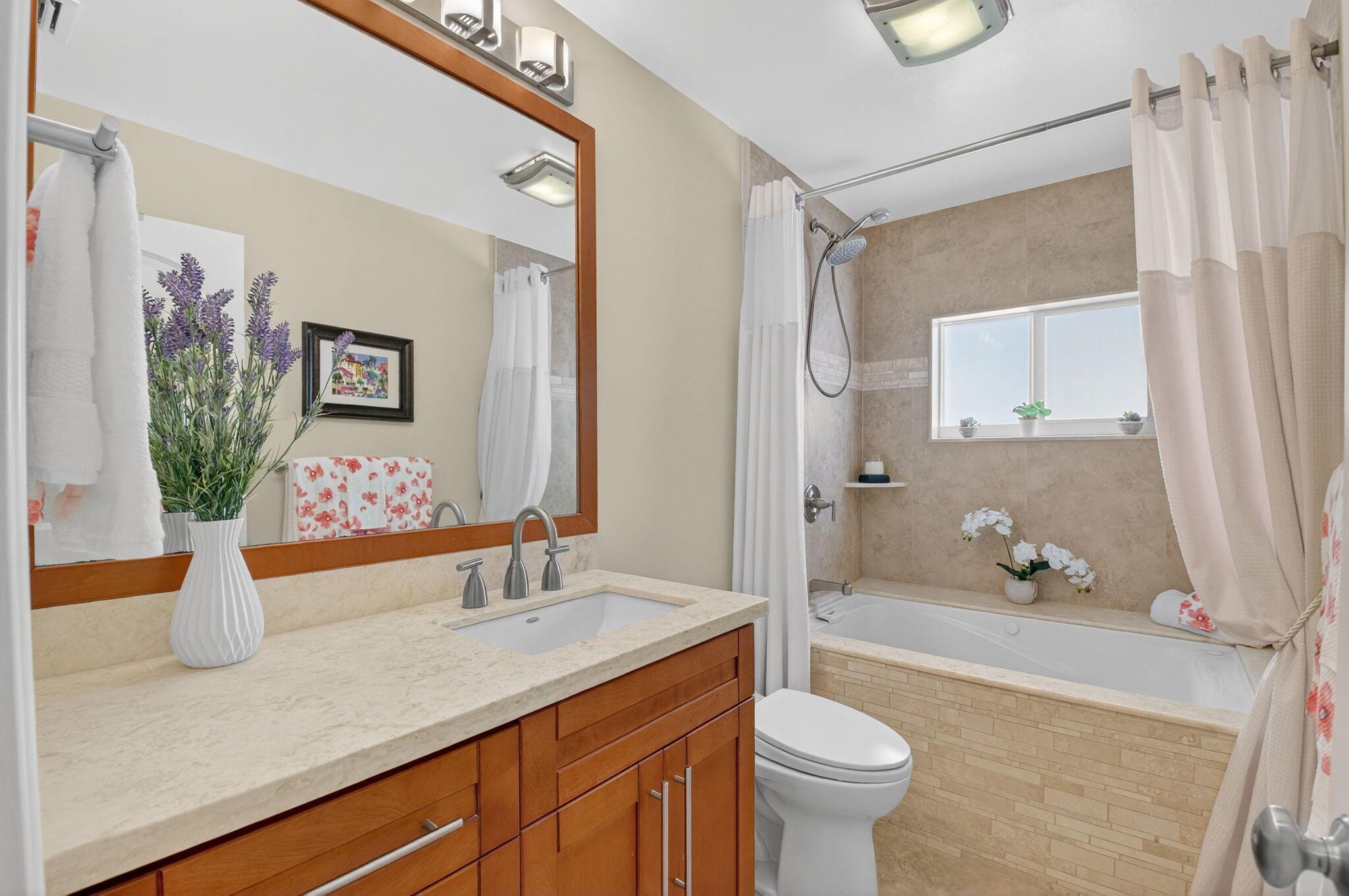 CAMEO WOODS CONDO - Residential