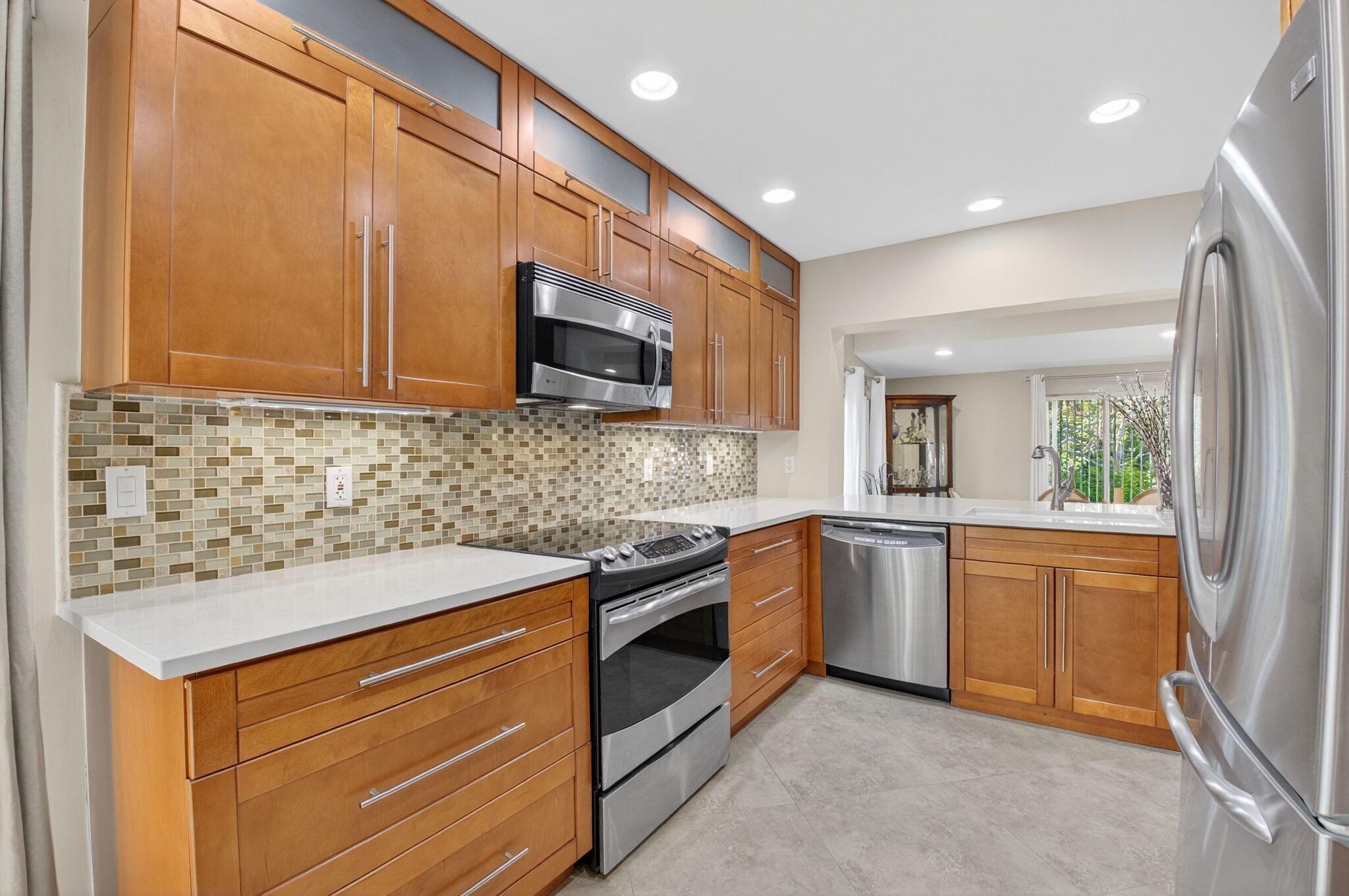 CAMEO WOODS CONDO - Residential