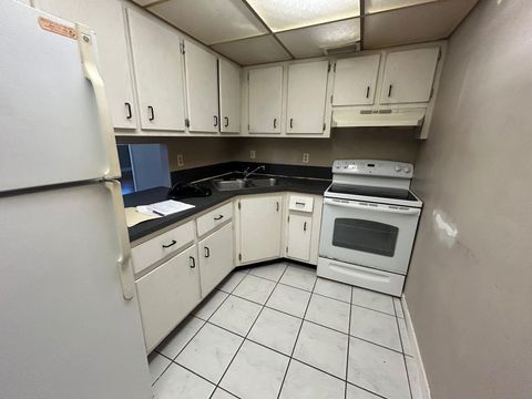 4200 NW 3rd Ct 331 Plantation FL 33317