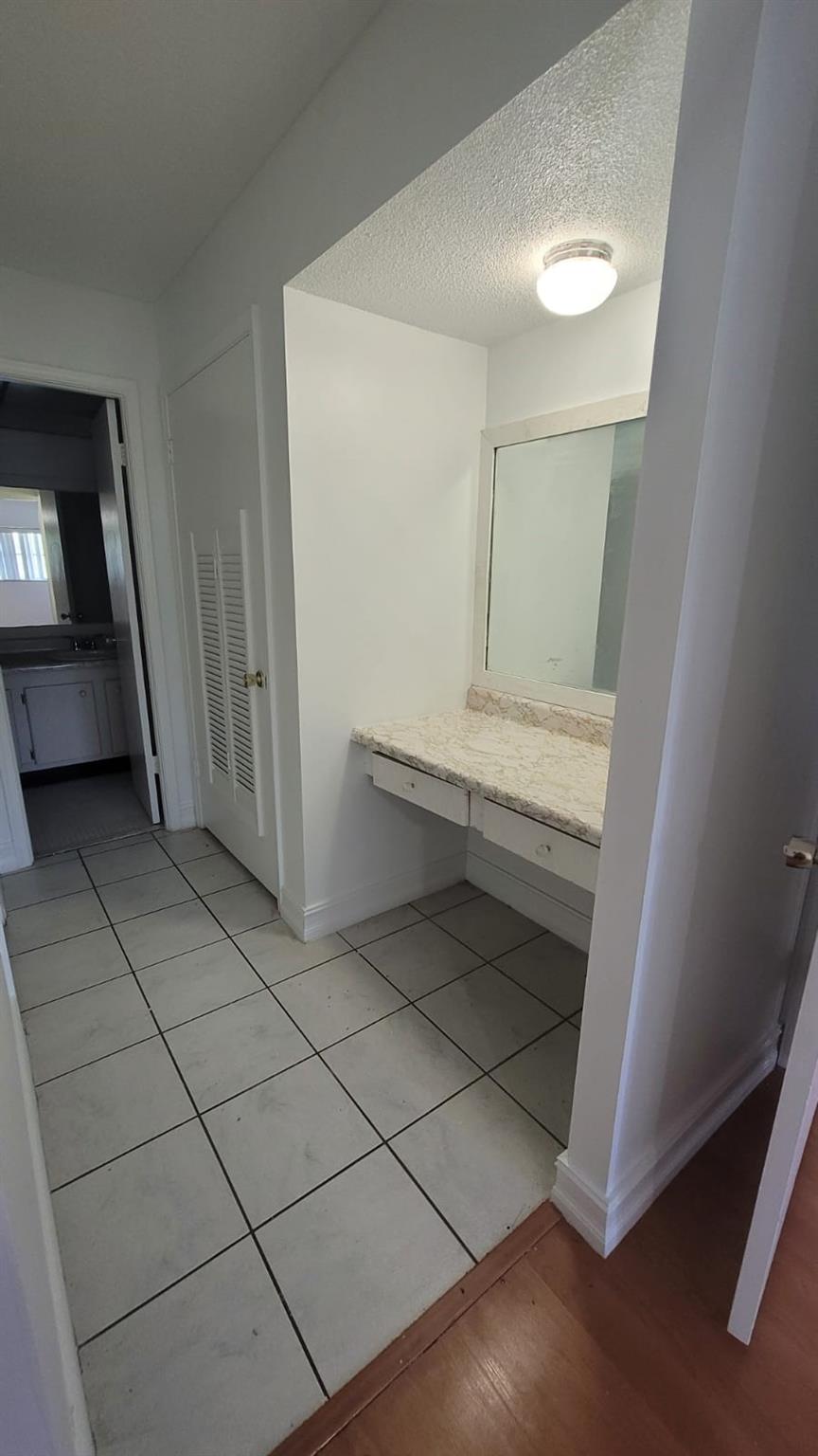 VILLAGE GREEN CONDO - Residential