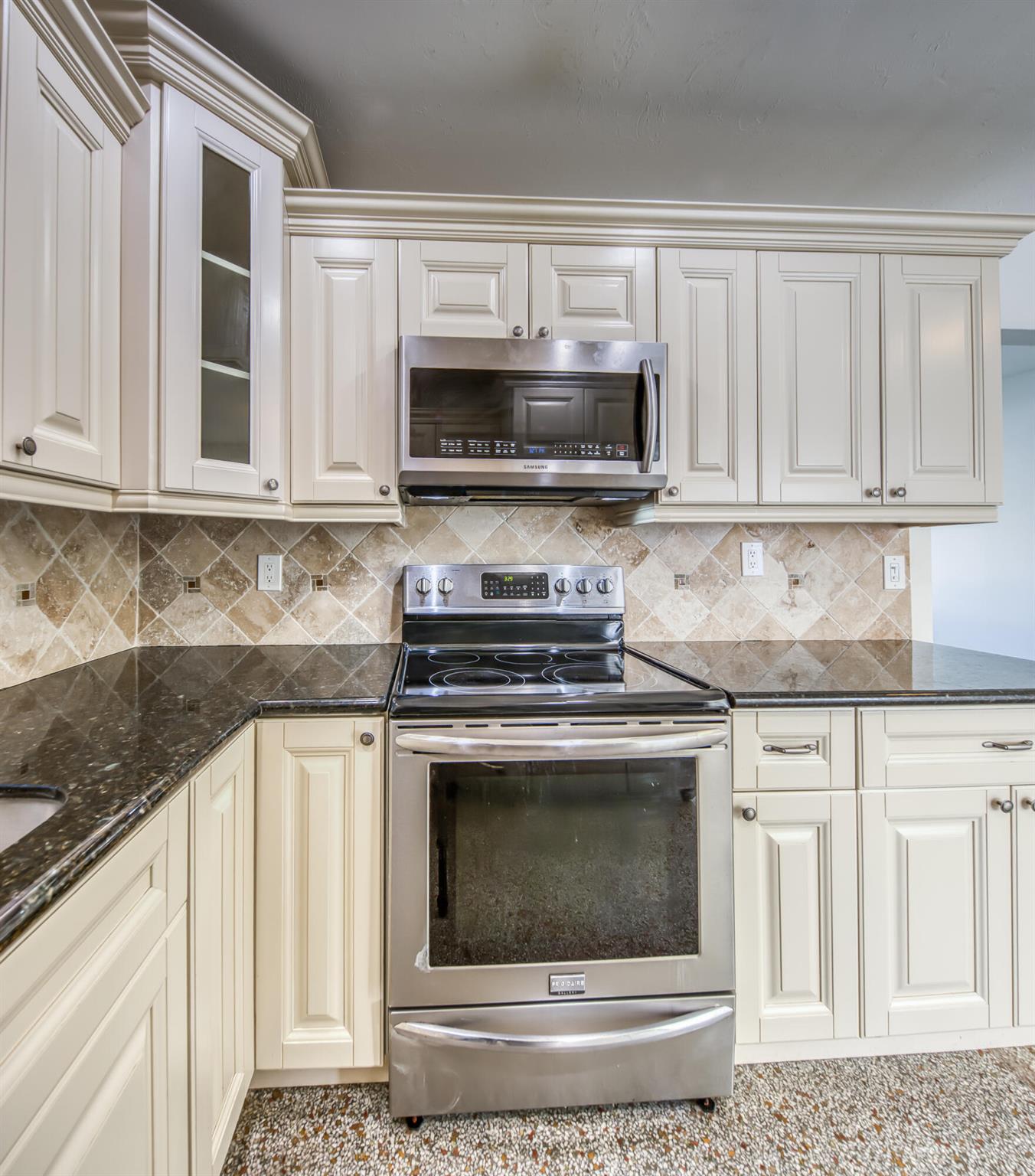 NORTH LAKE WORTH - Residential Lease