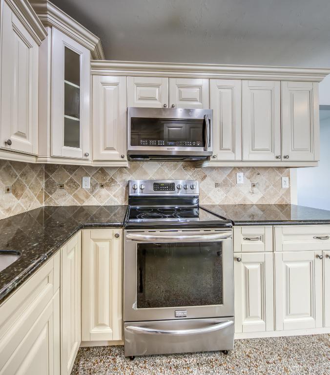 NORTH LAKE WORTH - Residential Lease