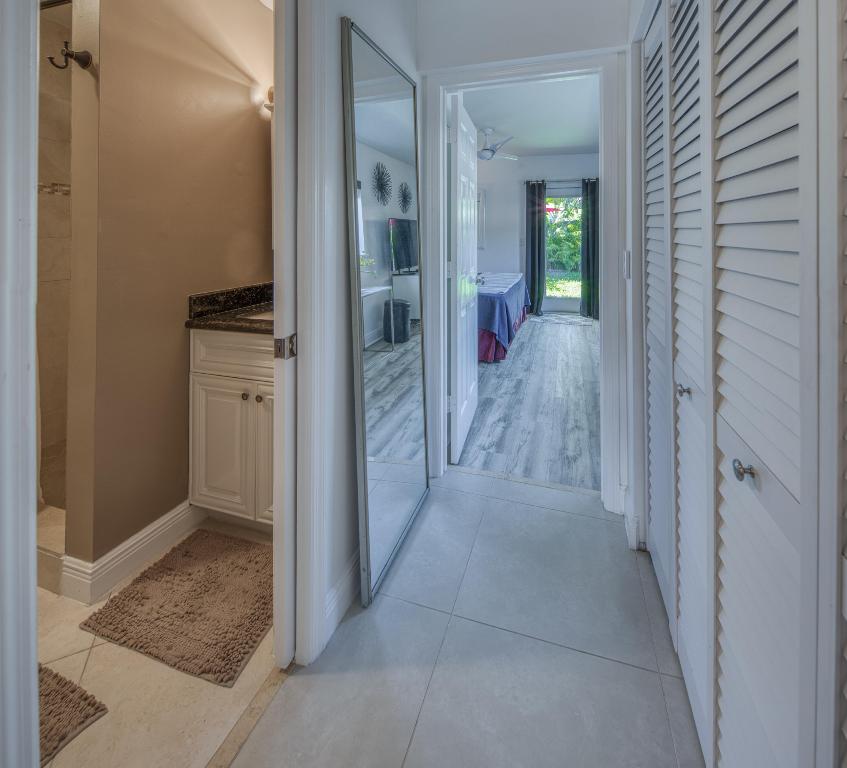 NORTH LAKE WORTH - Residential Lease